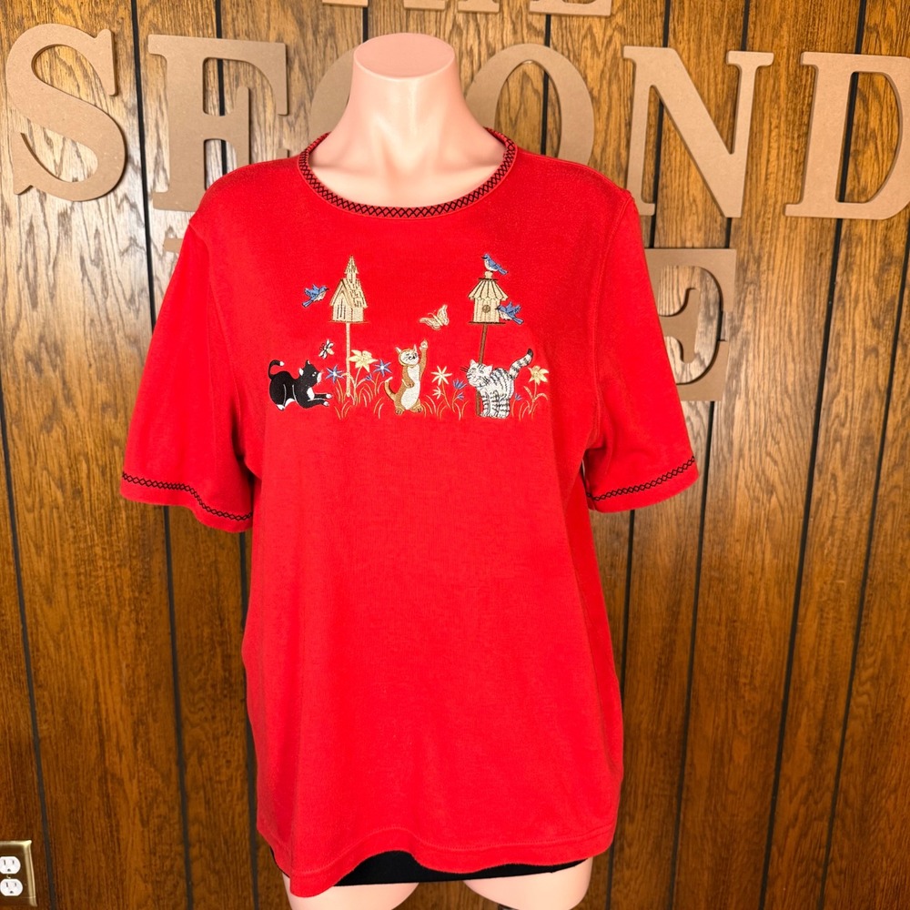 Vintage Cat Birdhouse Top Women XL Red Cottagecore Whimsy Embroidered Shirt